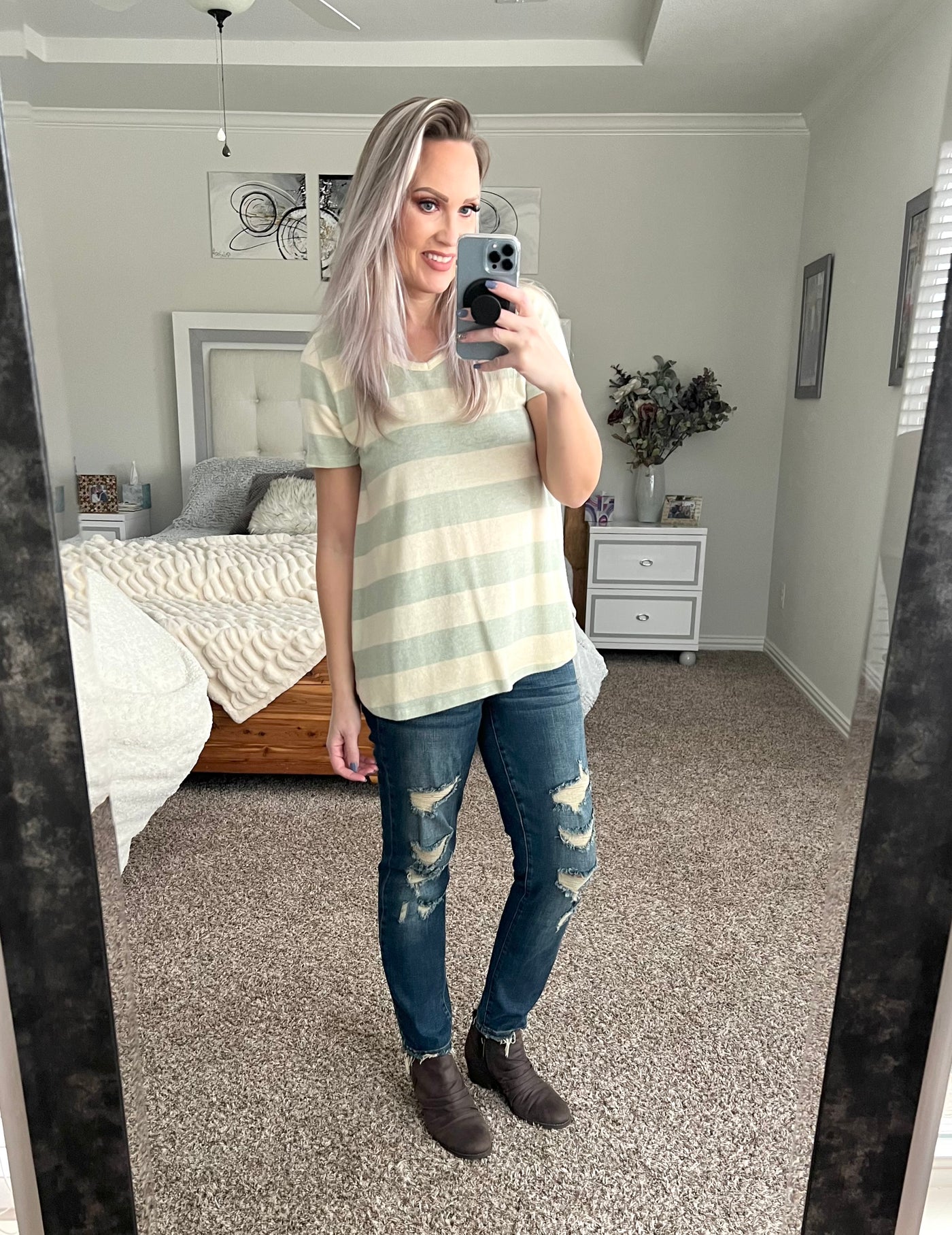 So soft striped sage tee