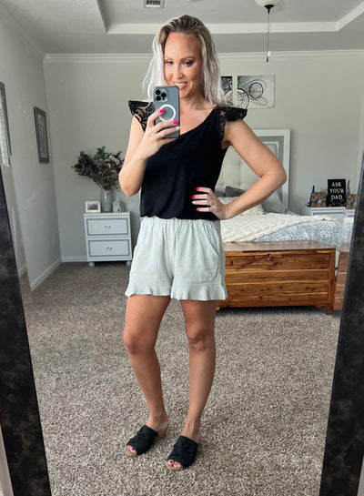 Raelle Ruffle Hem Shorts